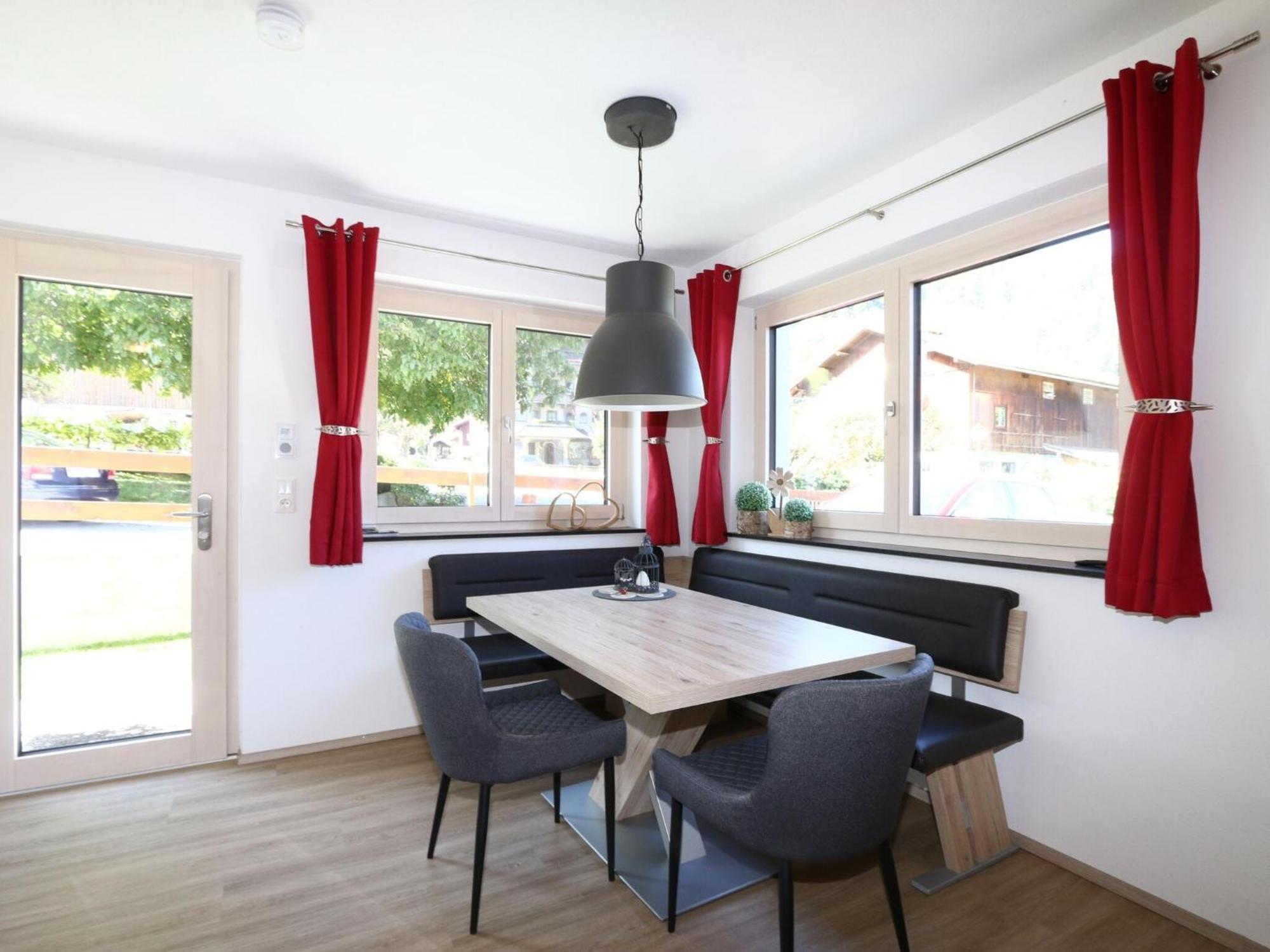 Quiet Holiday Flat Near The Mayrhofen Ski Area 施文道 外观 照片